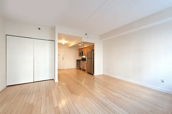 Rented by CORE | media 1