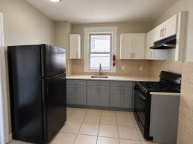 174 Grafton Ave, Newark, NJ