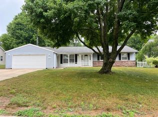 6361 Cedarbrook Dr, Kalamazoo, MI 49048