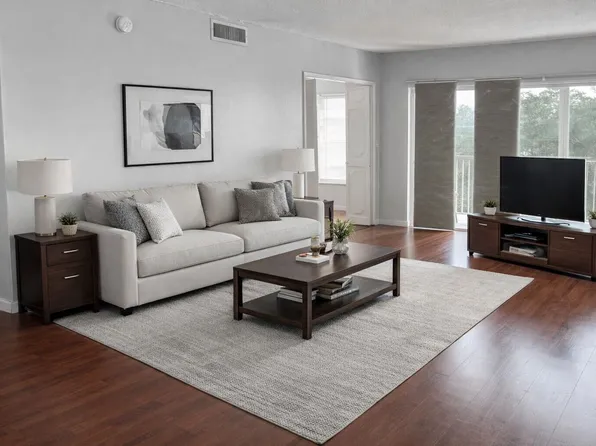 3050 N Course Dr, Pompano Beach, FL 33069