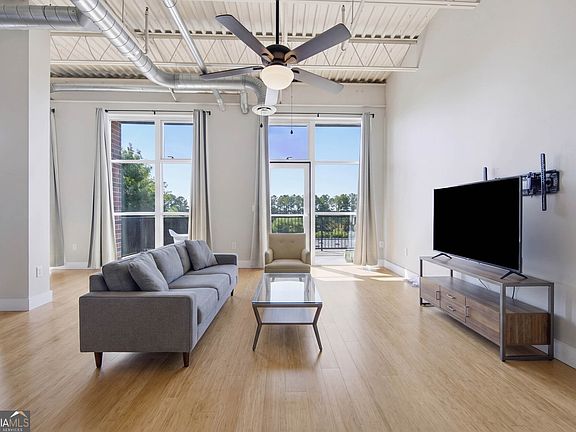 4th image of 5200 Peachtree Rd APT 3415