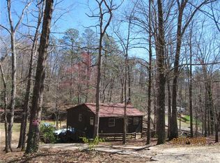 312 Hickory Nut Dr, Mill Spring, NC 28756