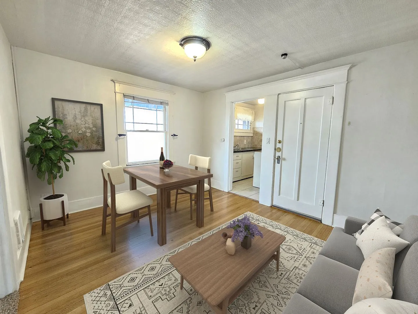 James Park Mansion — Photo 2