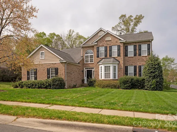 2800 Tuscarora Ln, Waxhaw, NC 28173