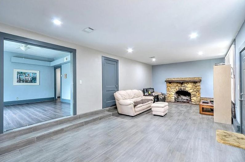 1st image of 310 Charles St Unit 2