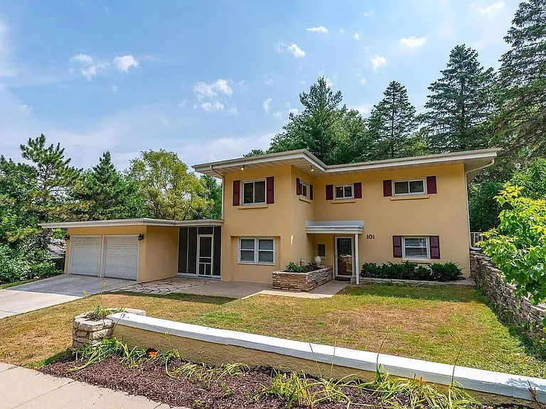 101 N Rosa Rd — Photo 5