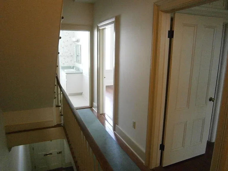 107 W Taylor St — Photo 17