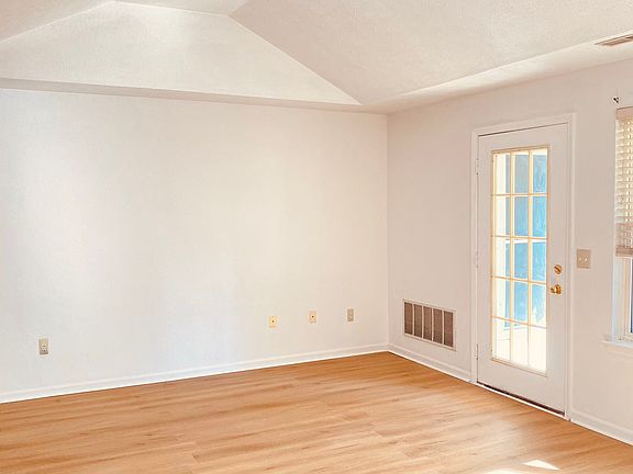 5th image of 1289 Heatherwood Ln