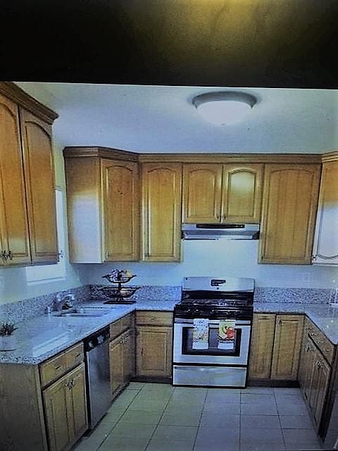 2nd image of 4401 36th St