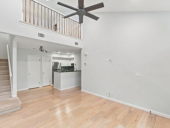 3rd image of 78 Sage Ct