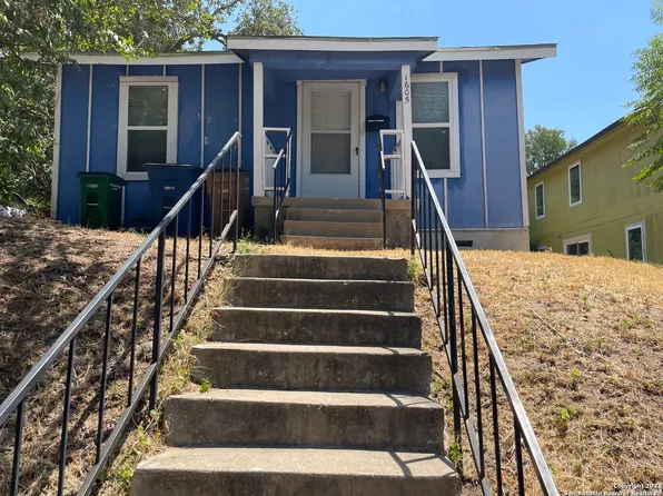 1605 Deloney St, Austin, TX 78721