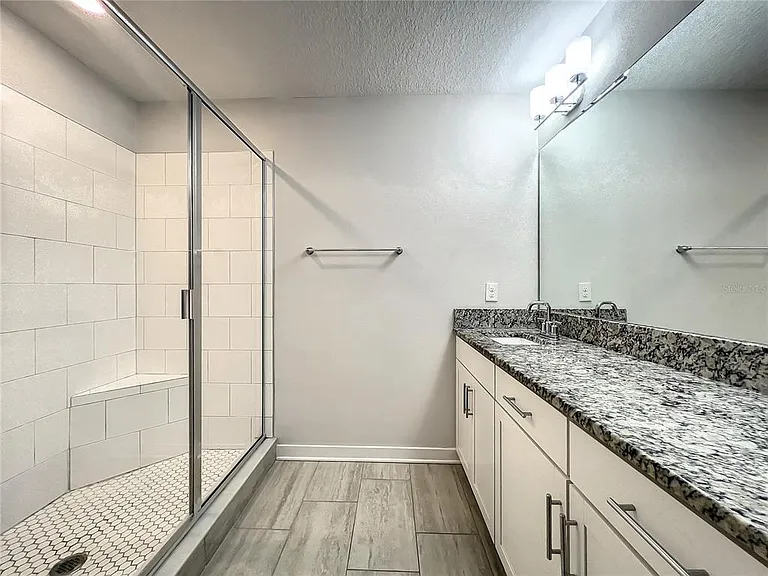 3715 W Wisconsin Ave #3 — Photo 14