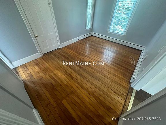 3rd image of 12 Patten Ct #1