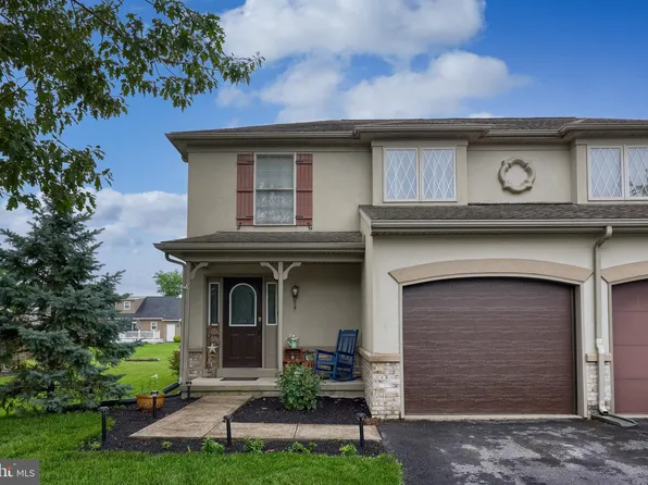 35 Eagle Dr, Ephrata, PA 17522