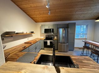 171 Dorrance Dr #B, Mammoth Lakes, CA 93546