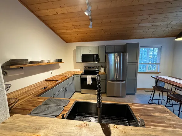 171 Dorrance Dr #B, Mammoth Lakes, CA 93546