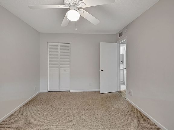 4th image of 2845 SW 22nd Ave #205-205-205