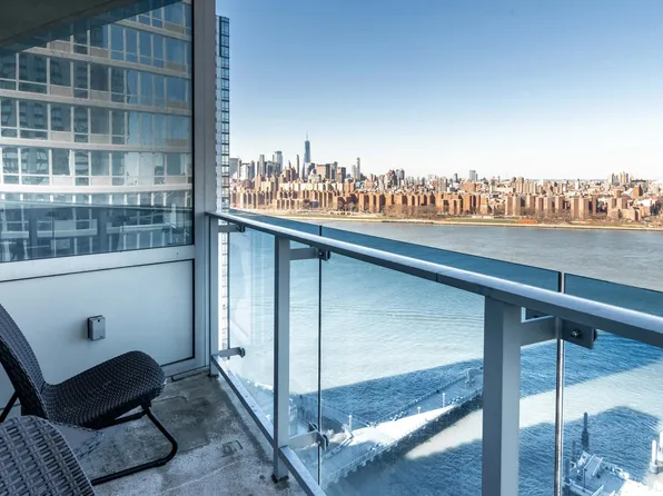 22 North 6th Street image 3 of 19