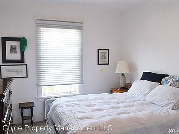4th image of 1938 11th Ave W #1940.5