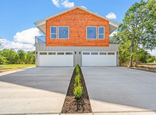 2517 Meyers St, Dallas, TX 75215