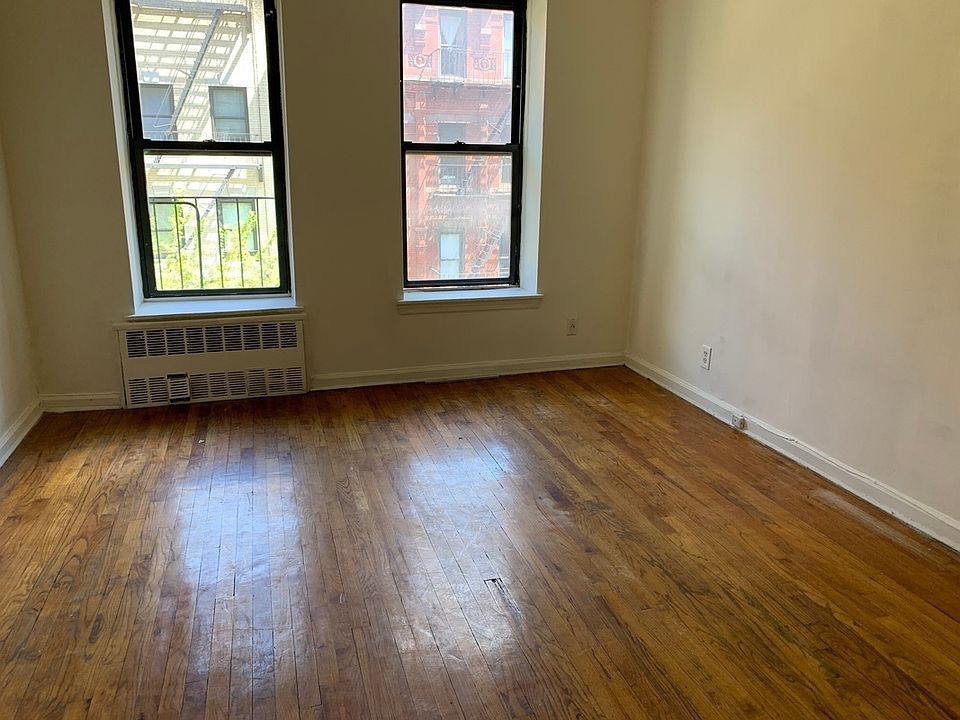 1st image of 242 E 83rd St
