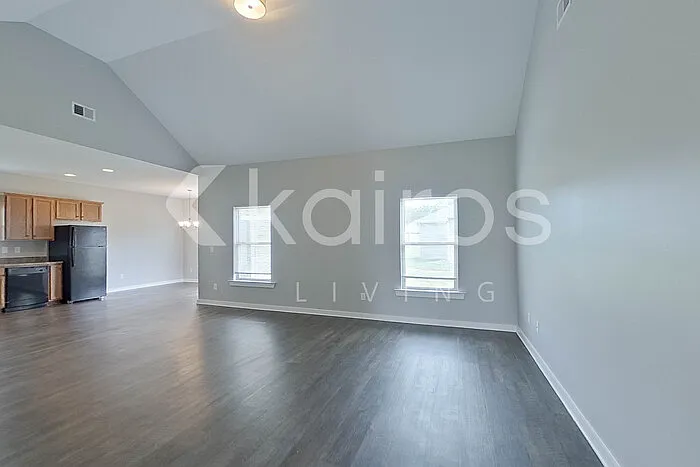 4 bed, 2.0 bath, 1681 sqft, $1,625 — Photo 3