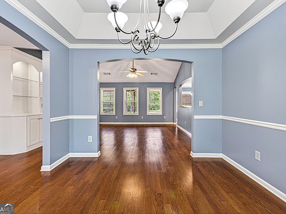 5th image of 150 Beaverdam Rd