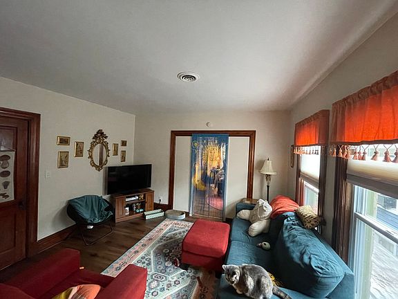 2nd image of 146 Main St #3
