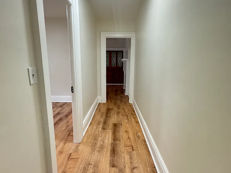 269 Richmond Ave #8 — Photo 2