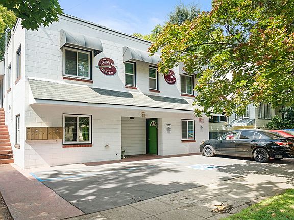 3rd image of 1121 & 1129 Magnolia Ave #142