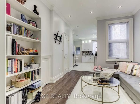 120 McGill St #C08, Toronto, ON M5B 1H6