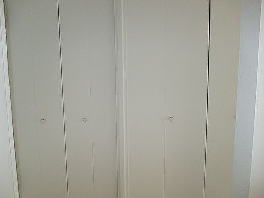 3rd image of 330 E 46th St APT 12h