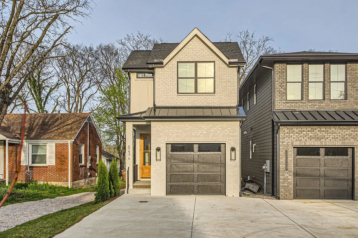 Building Photo - 623A Eastboro Dr