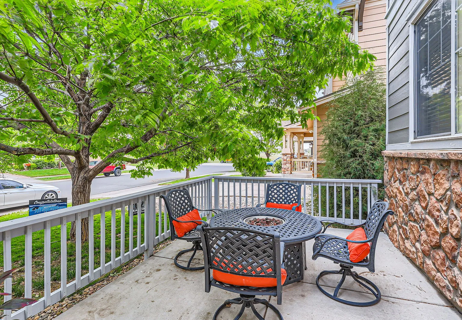 6 bed, 4199 sqft, $4,450 — Photo 4