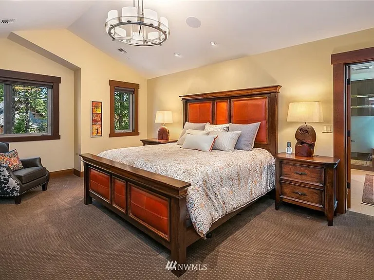 230 Equinox Dr — Photo 11