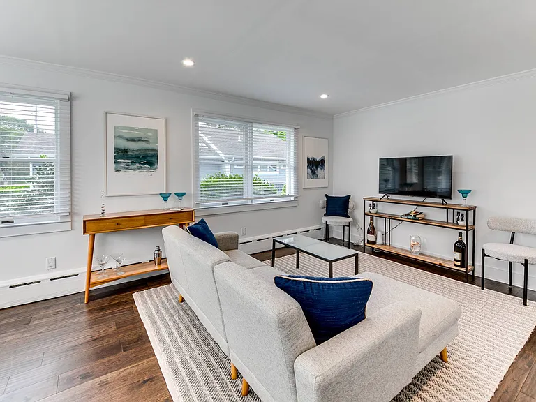 13 McGuirk St — Photo 4