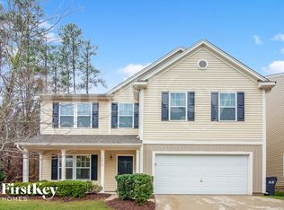 10019 Daniel Dwayne Dr, Charlotte, NC 28214