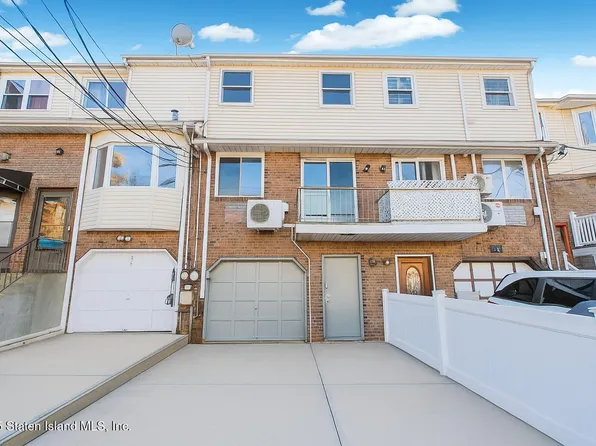 22 Oakville St, Staten Island, NY 10314