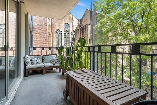 Rented by Space Real Estate | media 7