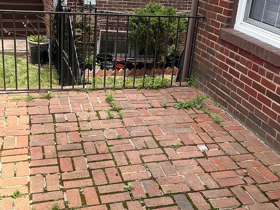 2nd image of 812 Tuckerman St NW