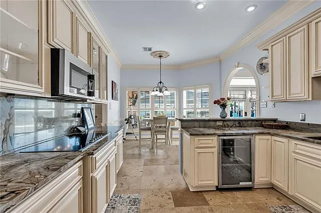 5120 E Easterlyn Cir — Photo 13