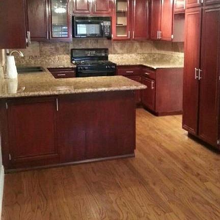 5th image of 417 Las Palomas Dr