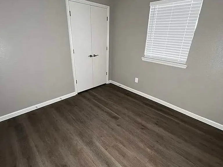 3205 SE Coachman Pl — Photo 13