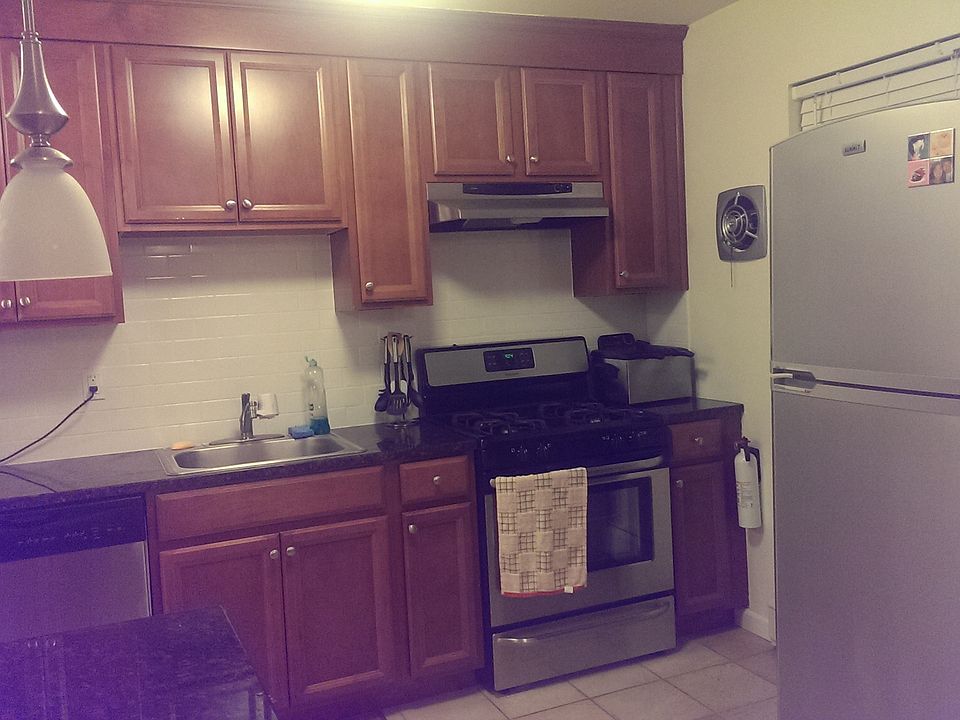 2nd image of 41 E Passaic St