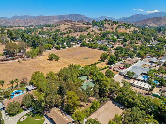 5th image of 10555 Art St