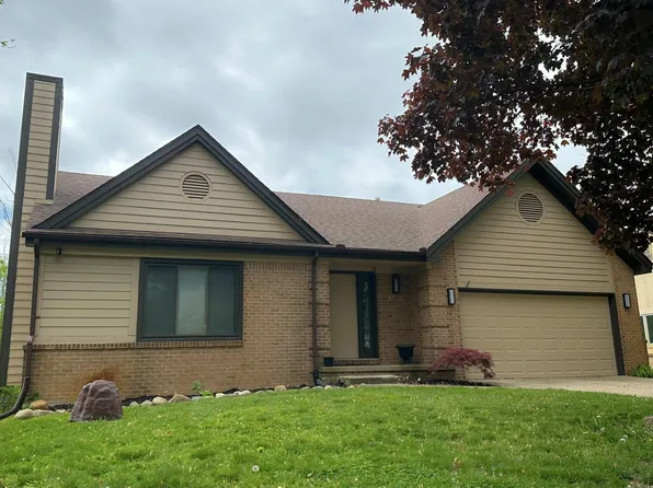 6685 Grassland Ave, West Bloomfield, MI 48324