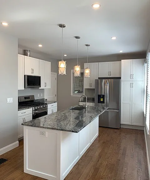 5 1/2 Edward St — Photo 1