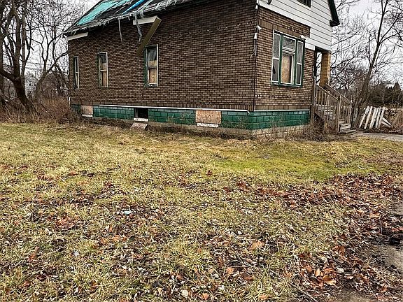 3rd image of 5659 Frontenac St