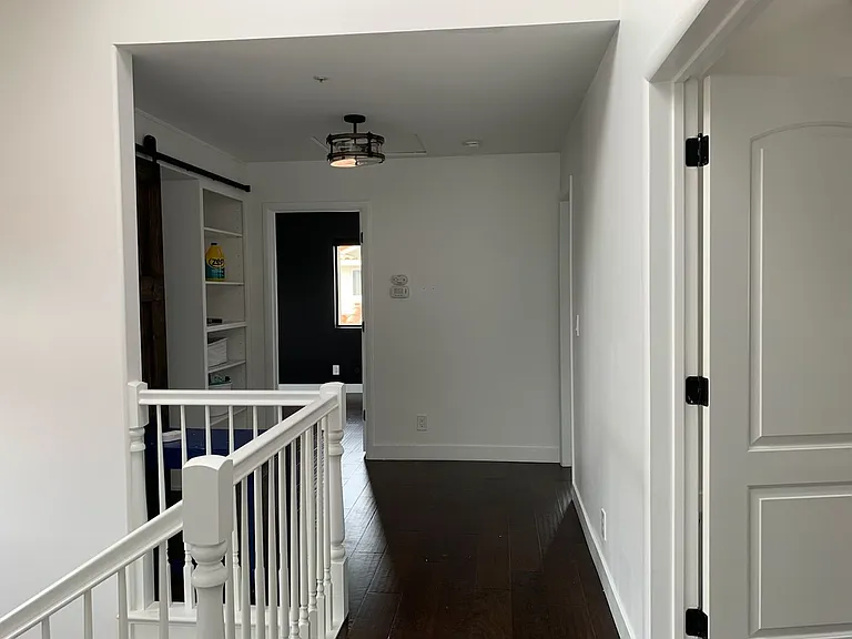 1930 Gates Ave #A — Photo 15