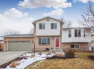 3972 S Latimer Dr, Salt Lake City, UT 84120